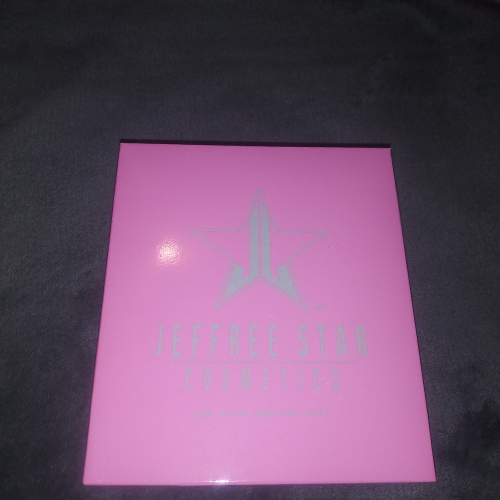 Jeffree Star phone ring light